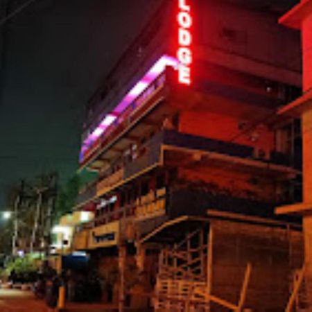 Hotel Chandan,布巴内什瓦尔 外观 照片