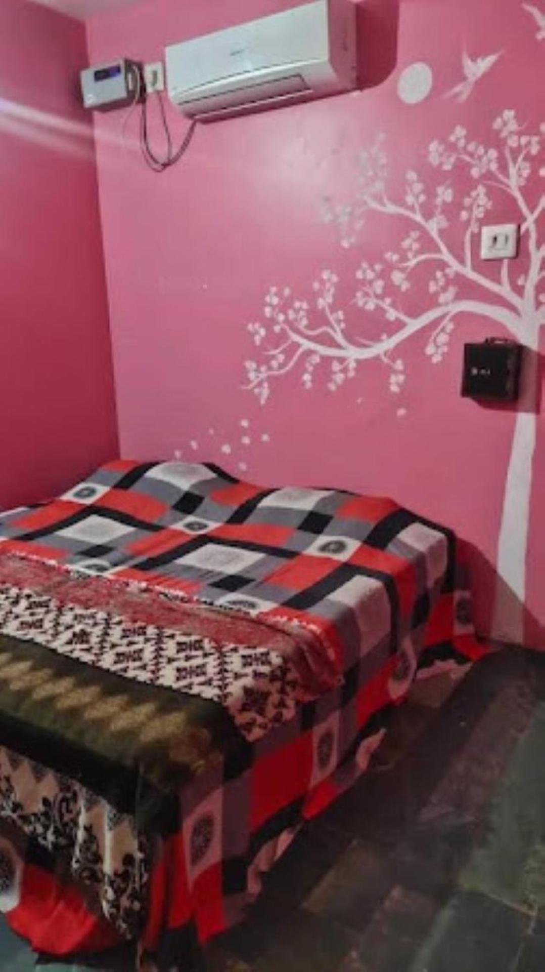 Hotel Chandan,布巴内什瓦尔 外观 照片